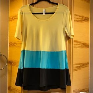 Lularoe oversized top XS - Large Guc